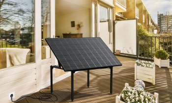 It’s a table! It’s a solar power plant! It’s both!